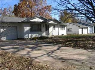 616 Jefferson Ave, Sedgwick, KS 67135