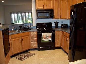 3rd image of 3103 Avery Ct