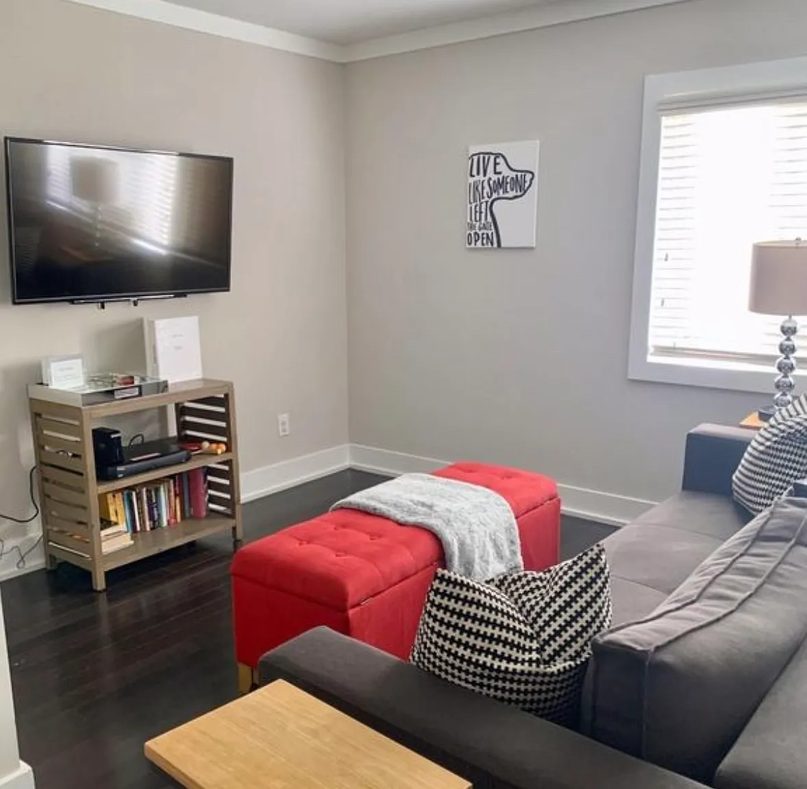 1 bed, 825 sqft, $1,725 — Photo 2