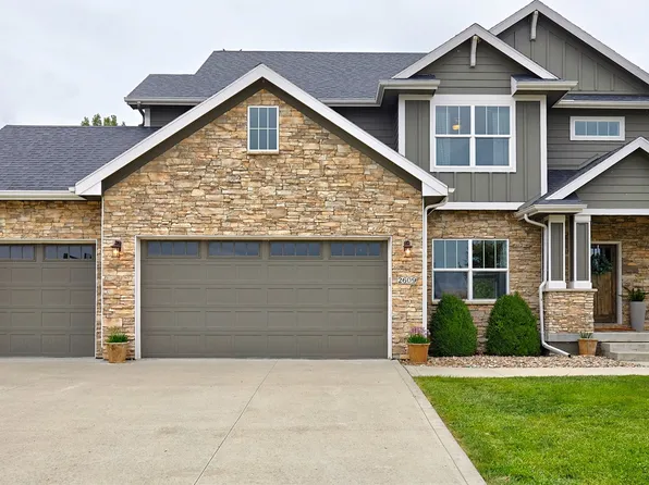 2609 NW Willowbrooke Dr, Grimes, IA 50111