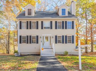 8 Klondike Ave, Haverhill, MA 01832