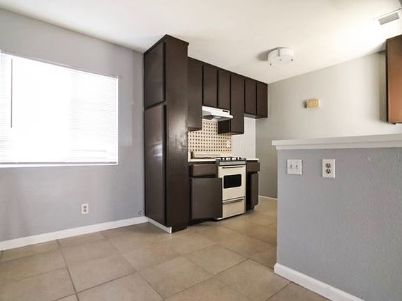 2nd image of 3635 Oak Creek Dr Unit D