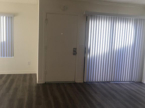 5th image of 2300 E Westport Dr APT 27