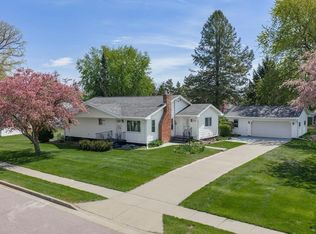 612 Grove Street, Mauston, WI 53948