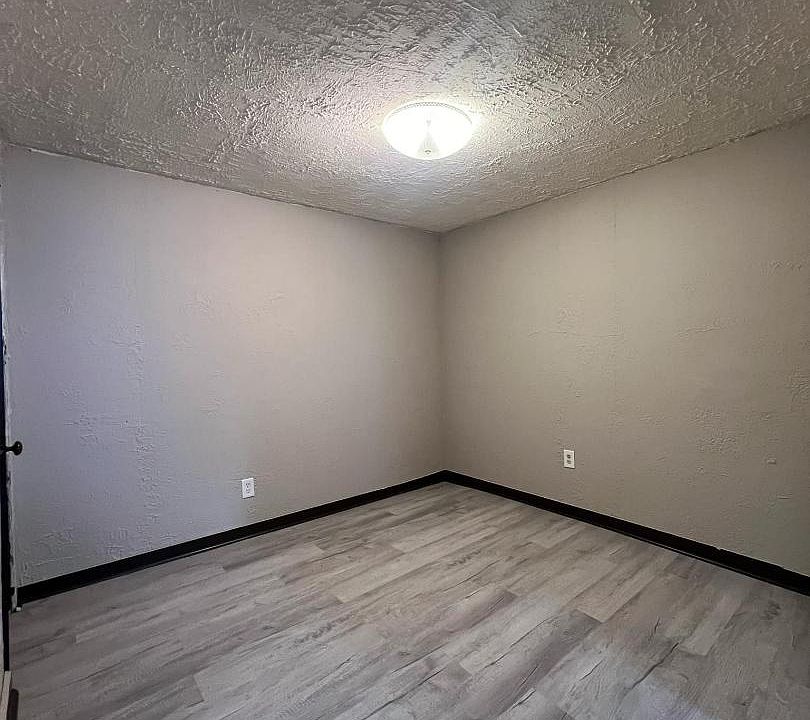 Unit Photo