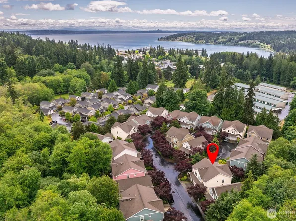 10612 NE Kingston Meadows Circle, Kingston, WA 98346