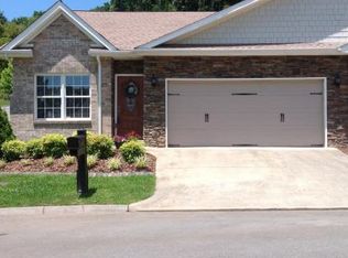 5249 Pioneer Pl, Kingsport, TN 37664