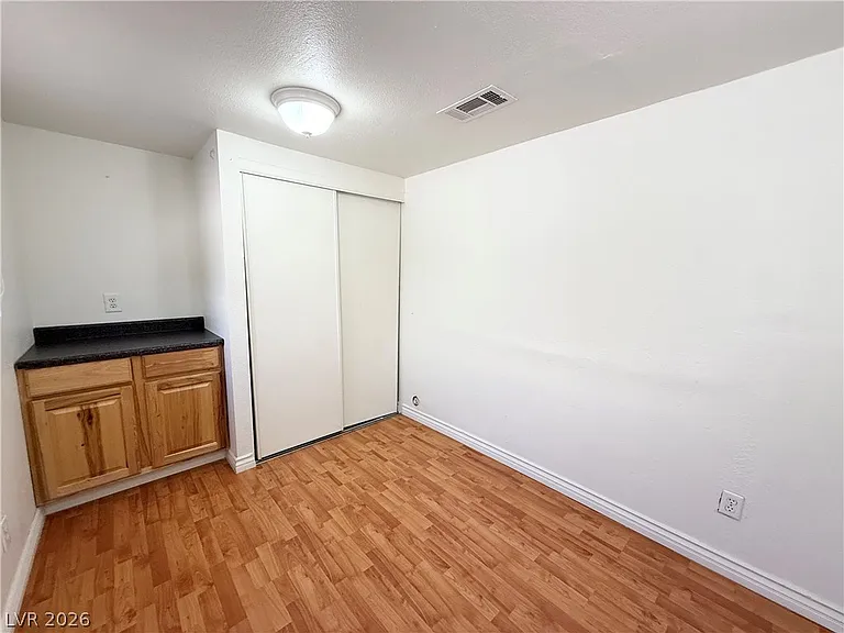 616 Greenway Rd — Photo 13