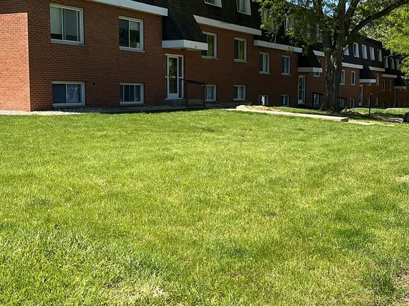 Covington Place, 1308 W Covington Ct #62f4ca41a, Peoria, IL 61614