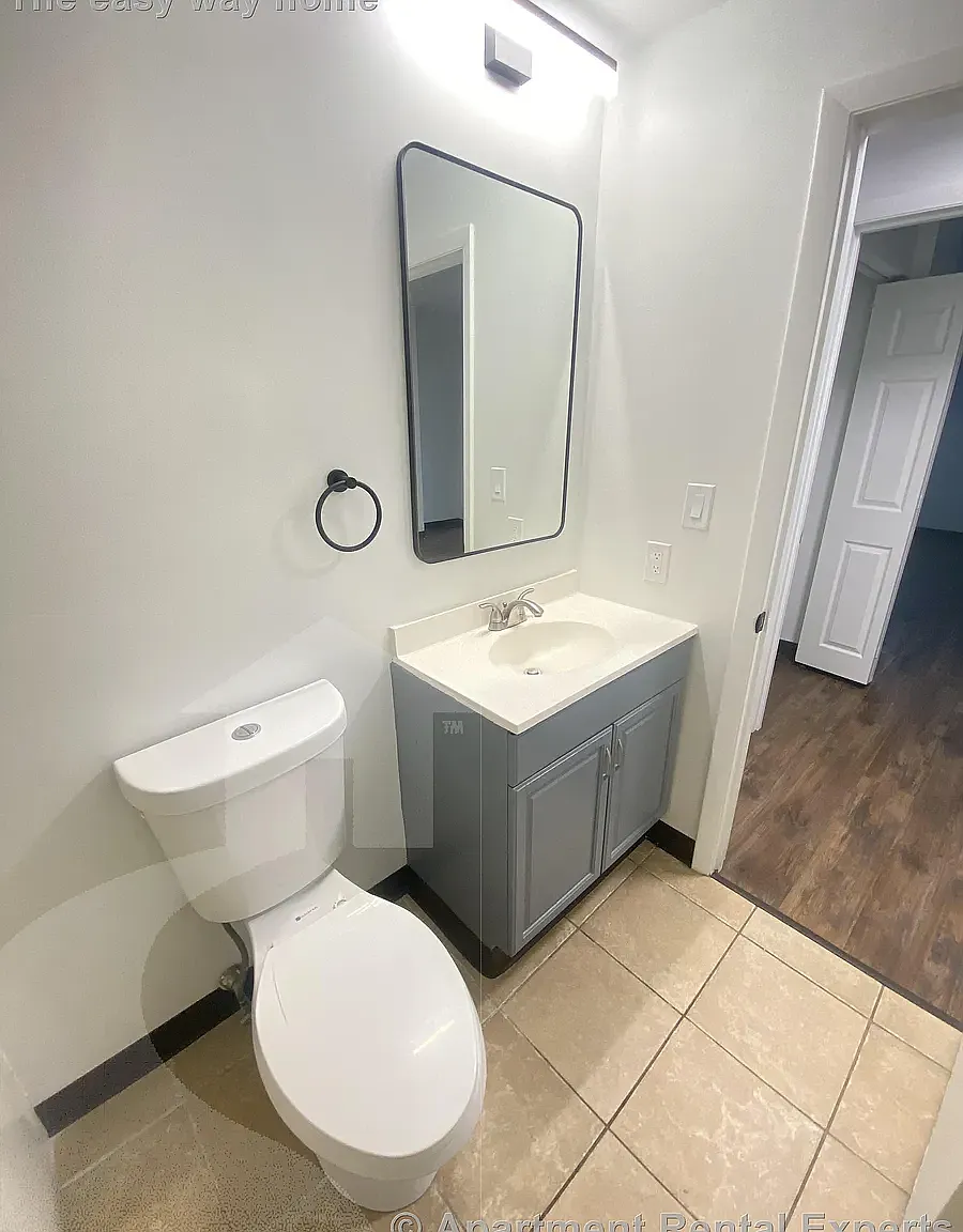 2 bed, 1000 sqft, $2,500 — Photo 4