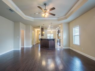 13723 Fox Hill Dr, Gulfport, MS 39503