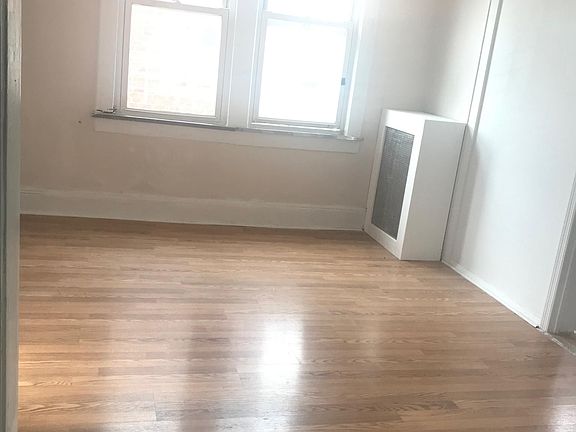 2nd image of 10411 48th Ave