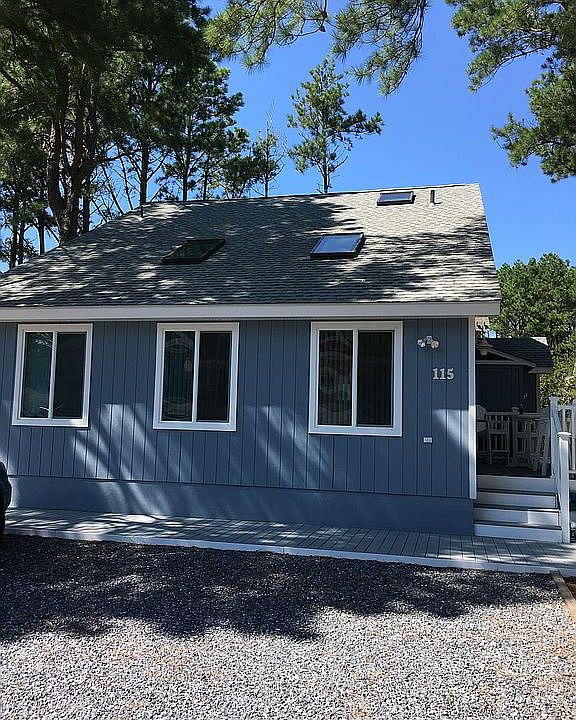 1st image of 115 Anchorage Dr