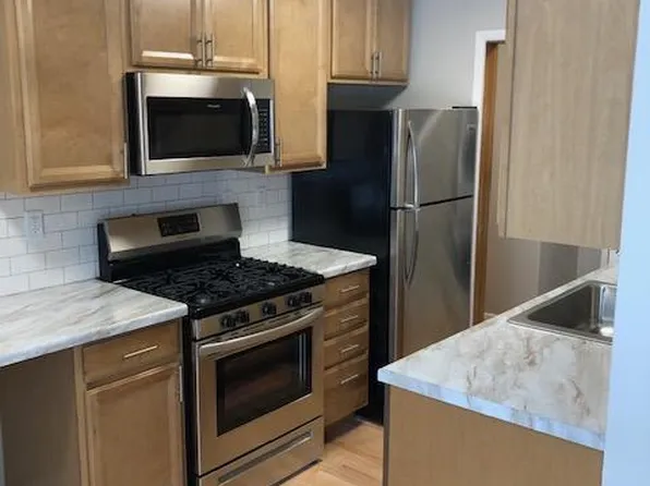 1310 Jewel Ct APT 1, Madison, WI 53711