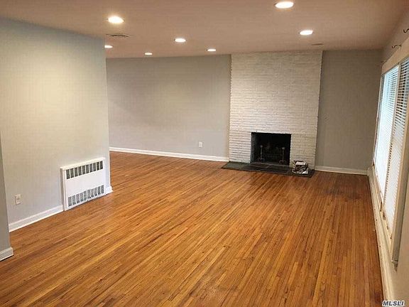 2nd image of 516 Edward Ave