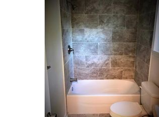 4 Meadow Ln, Cherry Hill, NJ 08003