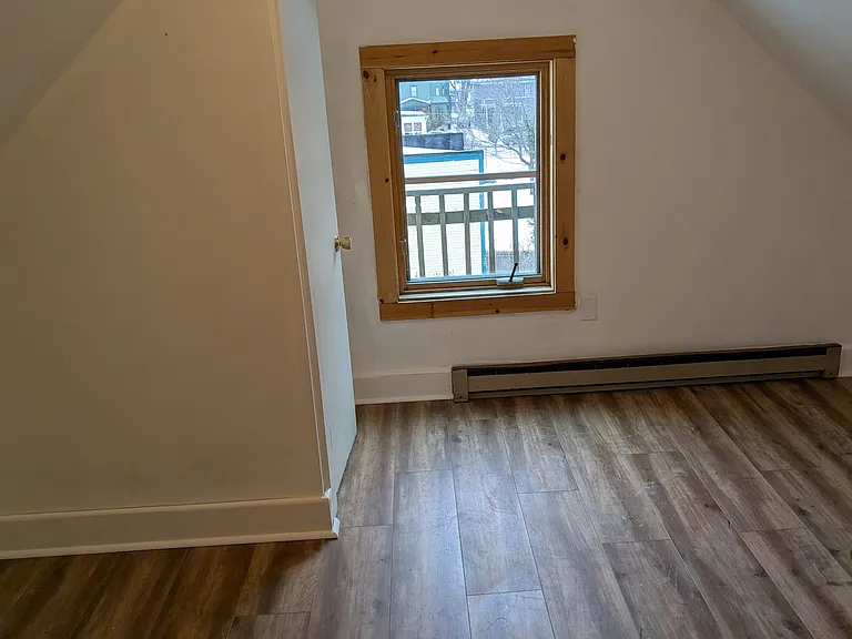 South facing bedroom