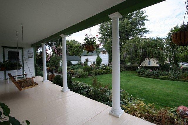 Wrap around porch