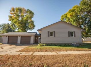 348 Ripley St NW, Titonka, IA 50480