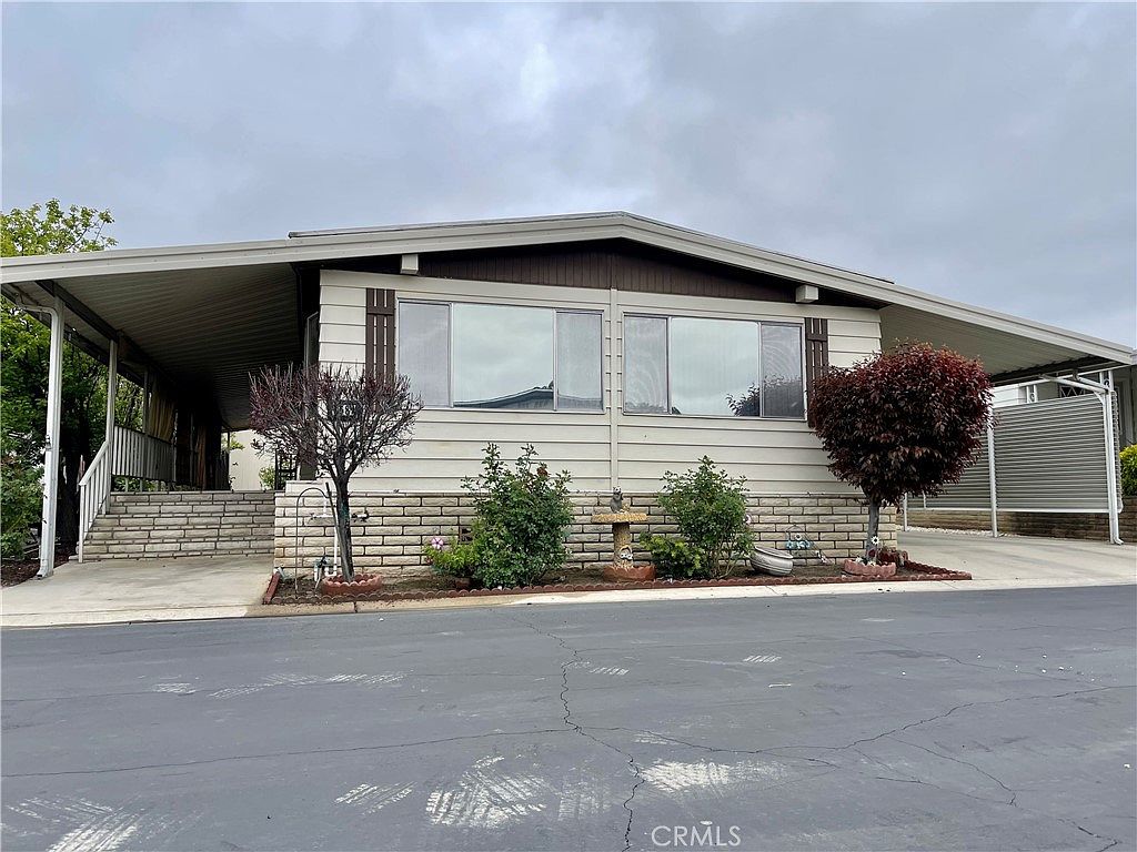 2230 Lake Park Dr SPC 58