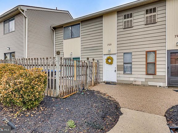 2nd image of 705 Mason Run
