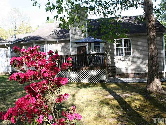 3rd image of 116 Gracie Ln
