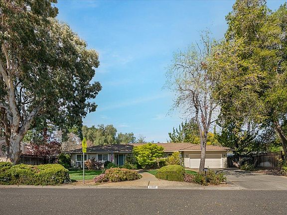 2nd image of 13987 Shadow Oaks Way