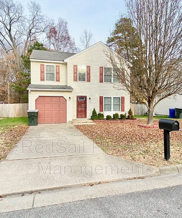 506 Parliament Ln