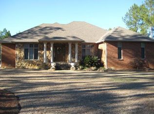 1209 Dearing Dr, Tifton, GA 31793