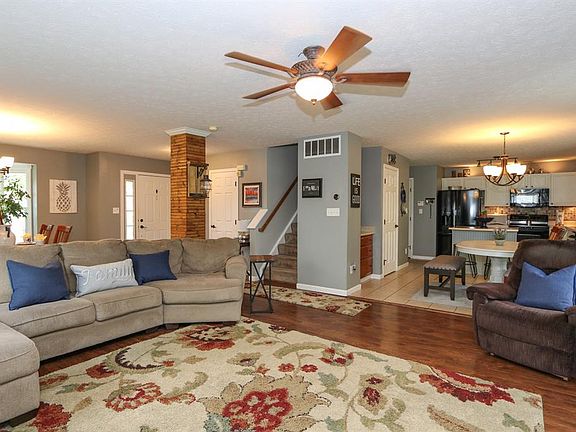5th image of 6633 Greeley Ave