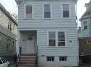 64 Seaman St, New Brunswick, NJ 08901