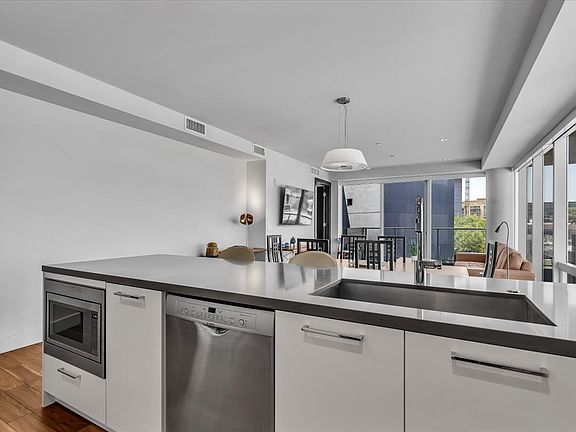 5th image of 4422 N 75th St #3001