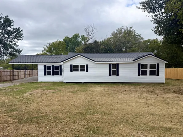 1227 Old Highway 109 N, Gallatin, TN 37066
