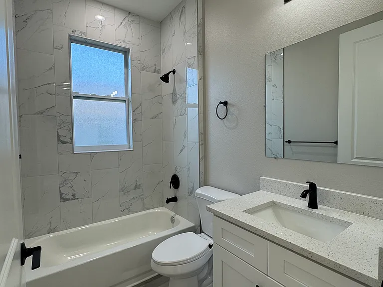 10094 Amicola St #1 — Photo 6