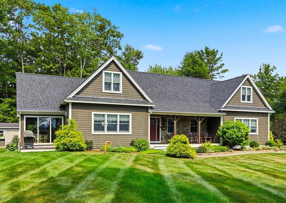 1st image of 294 Paradise Drive