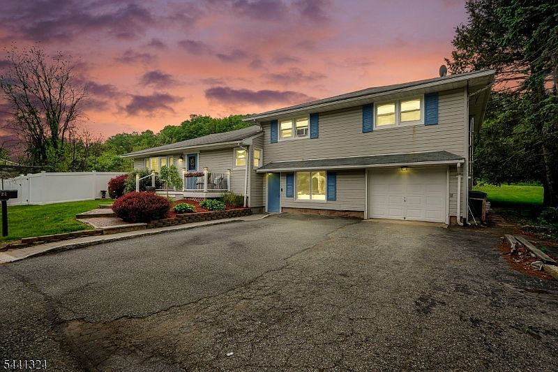 1st image of 22 Federal Hill Rd
