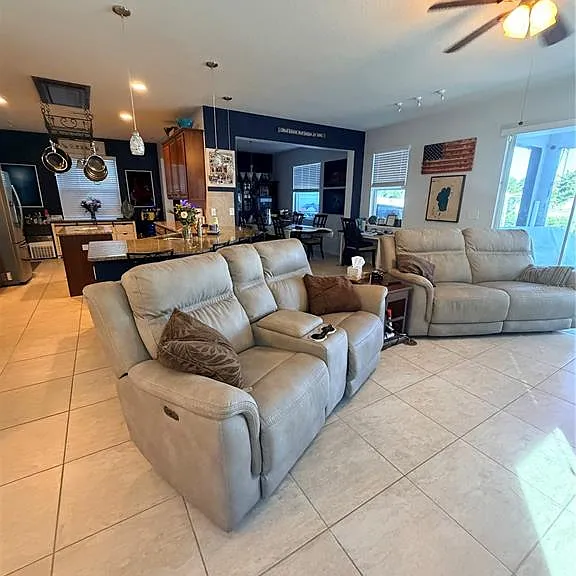 416 Bahama Grande Blvd — Photo 11
