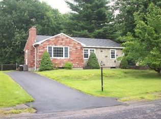 4 Corrine Rd, Franklin, MA 02038