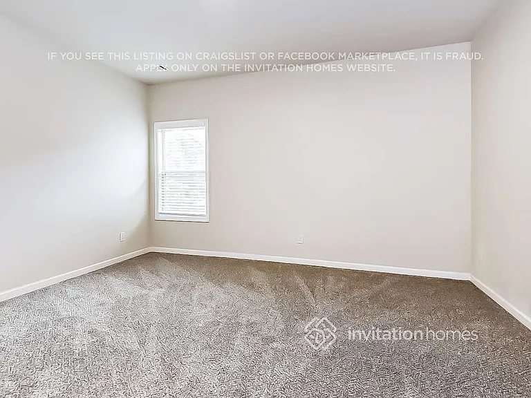 2175 Black Pebble Cir — Photo 11