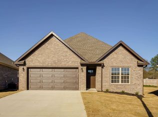 256 Camelot Way, Florence, AL 35633