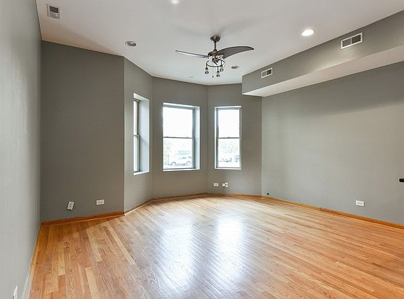2nd image of 6133 S Drexel Ave APT 1A