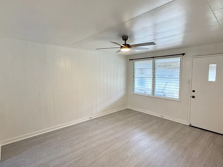 1323 Kinau St — Photo 22