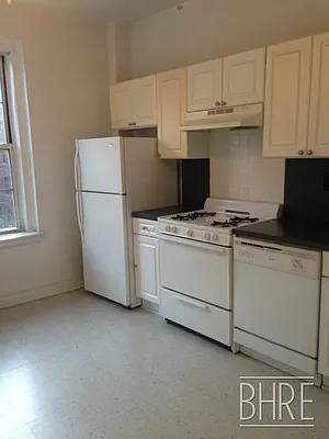 Rented by Brooklyn Heights Real Estate Inc | media 24