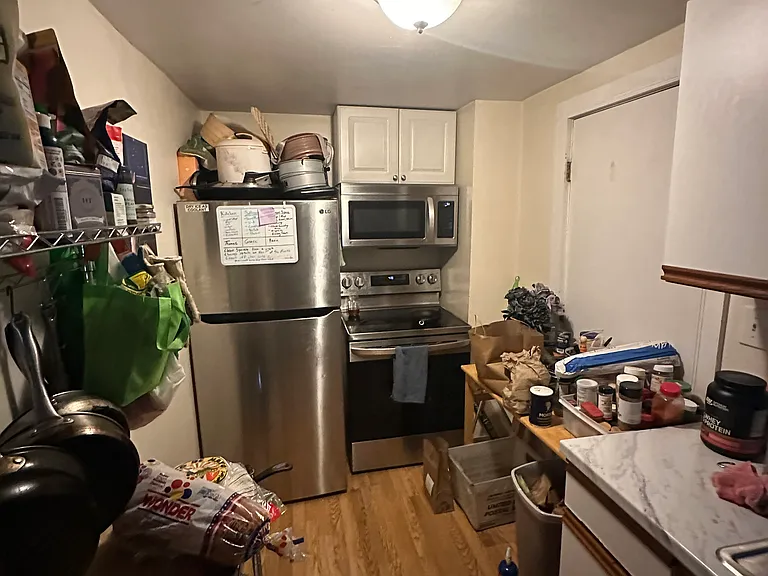 76 College Ave #R — Photo 10