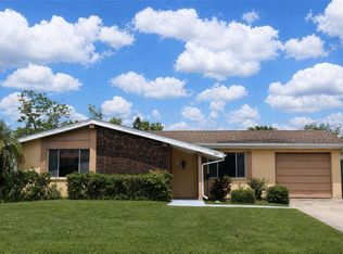 4011 Grayton Dr, New Port Richey, FL 34652