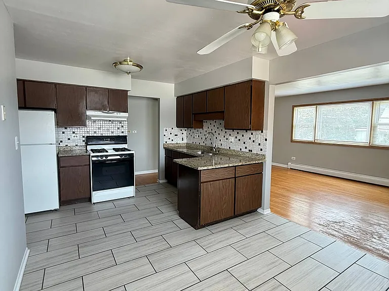 940 S Cora St #2S — Photo 4