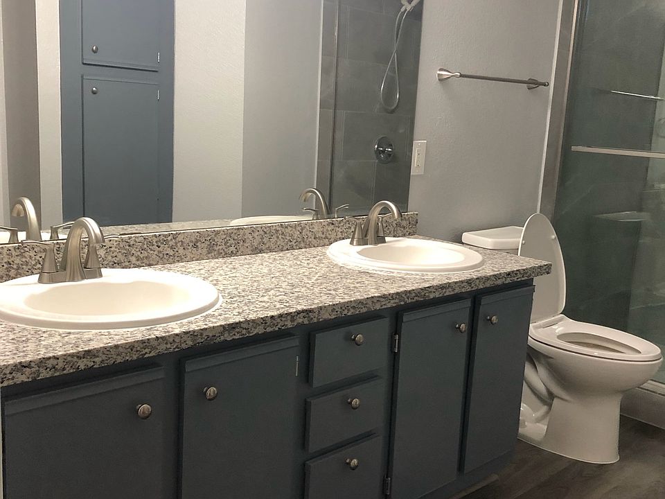1st image of 5055 W Hacienda Ave