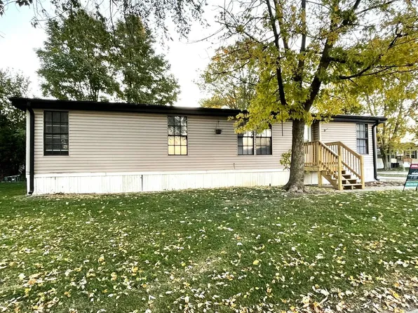 151 Zurich Dr, Lynwood, IL 60411