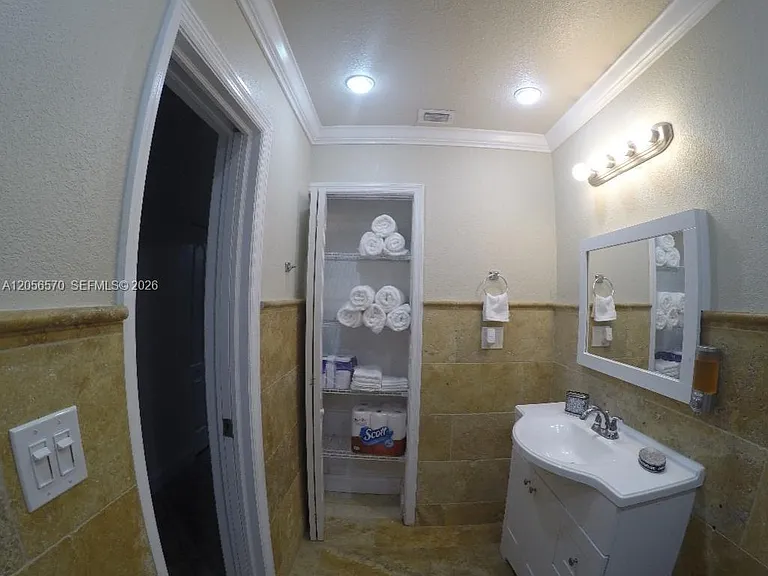 13817 SW 154th St — Photo 15