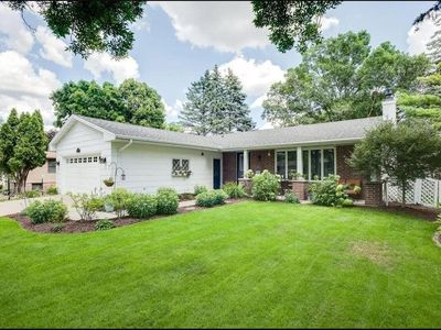 4400 Cavell Ave N, New Hope, MN, 55428